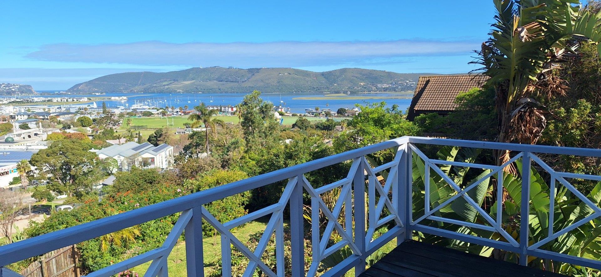 Apartment for rent in Knysna Central, Knysna, 43 m²