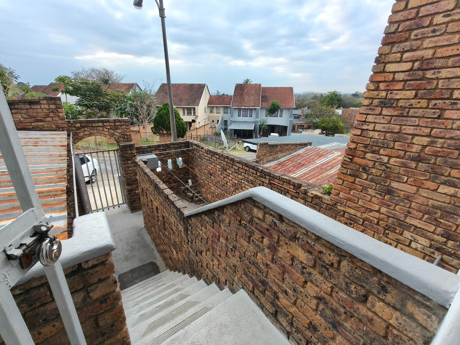 Townhouse for sale in Sonheuwel Ext 1, Sonheuwel, Nelspruit, 77 m²