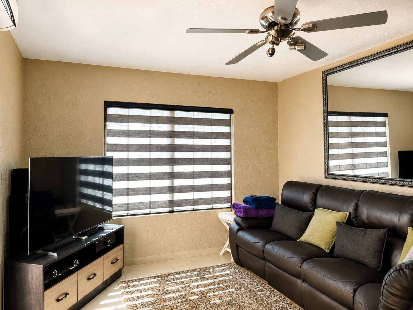 Townhouse for sale in New Market Park, New Market, Alberton, 99 m²