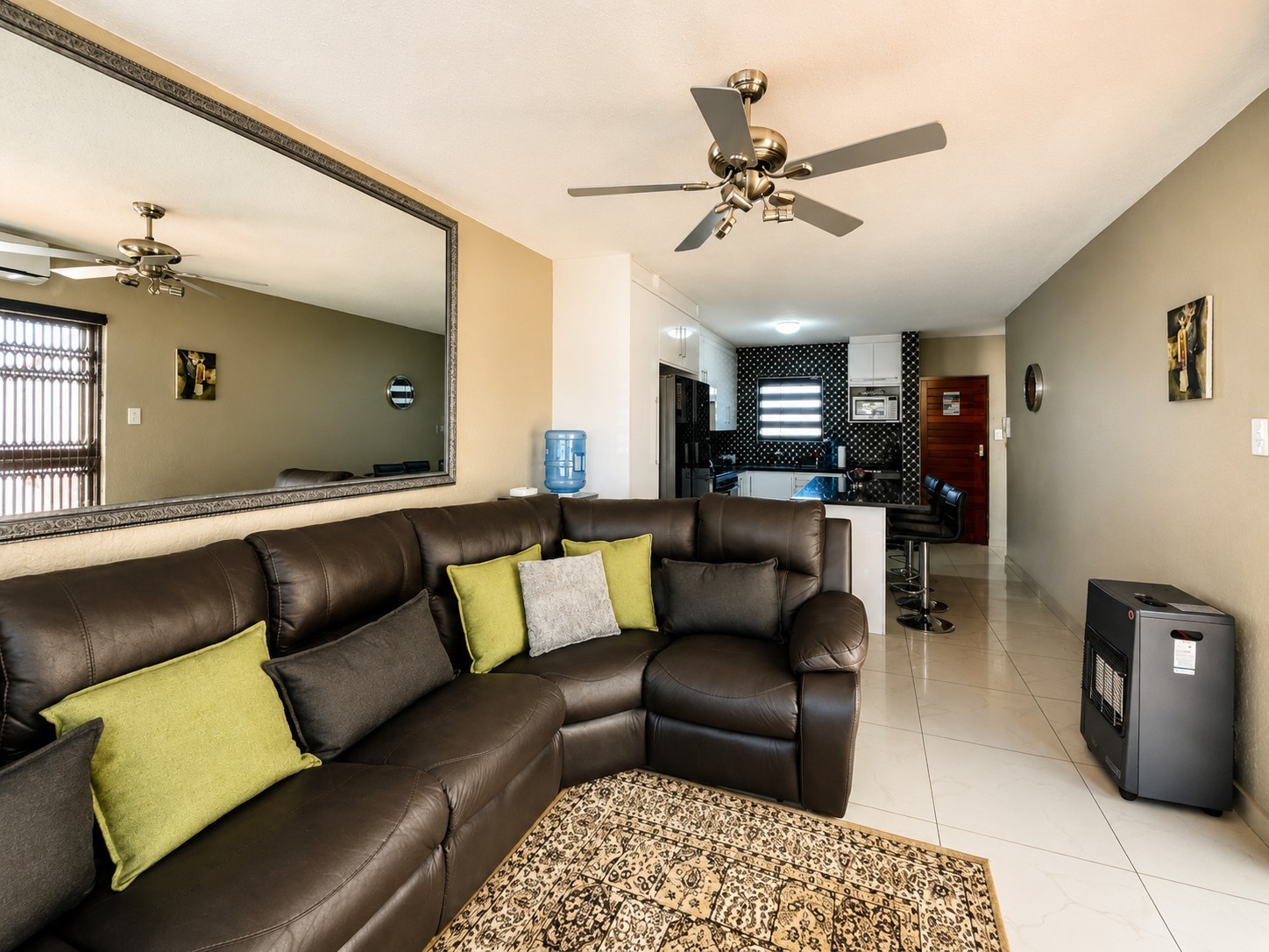 Townhouse for sale in New Market Park, New Market, Alberton, 99 m²