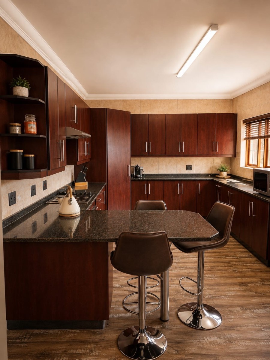 Duet for sale in Aerorand, Middelburg, 225 m²