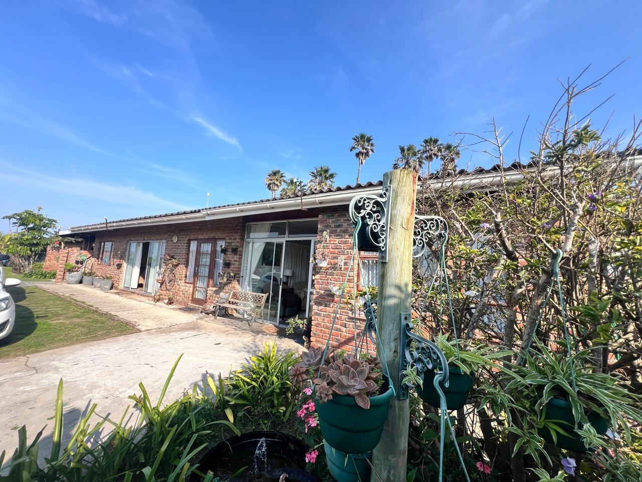 House for sale in Queensberry Bay, East London, 345 m²