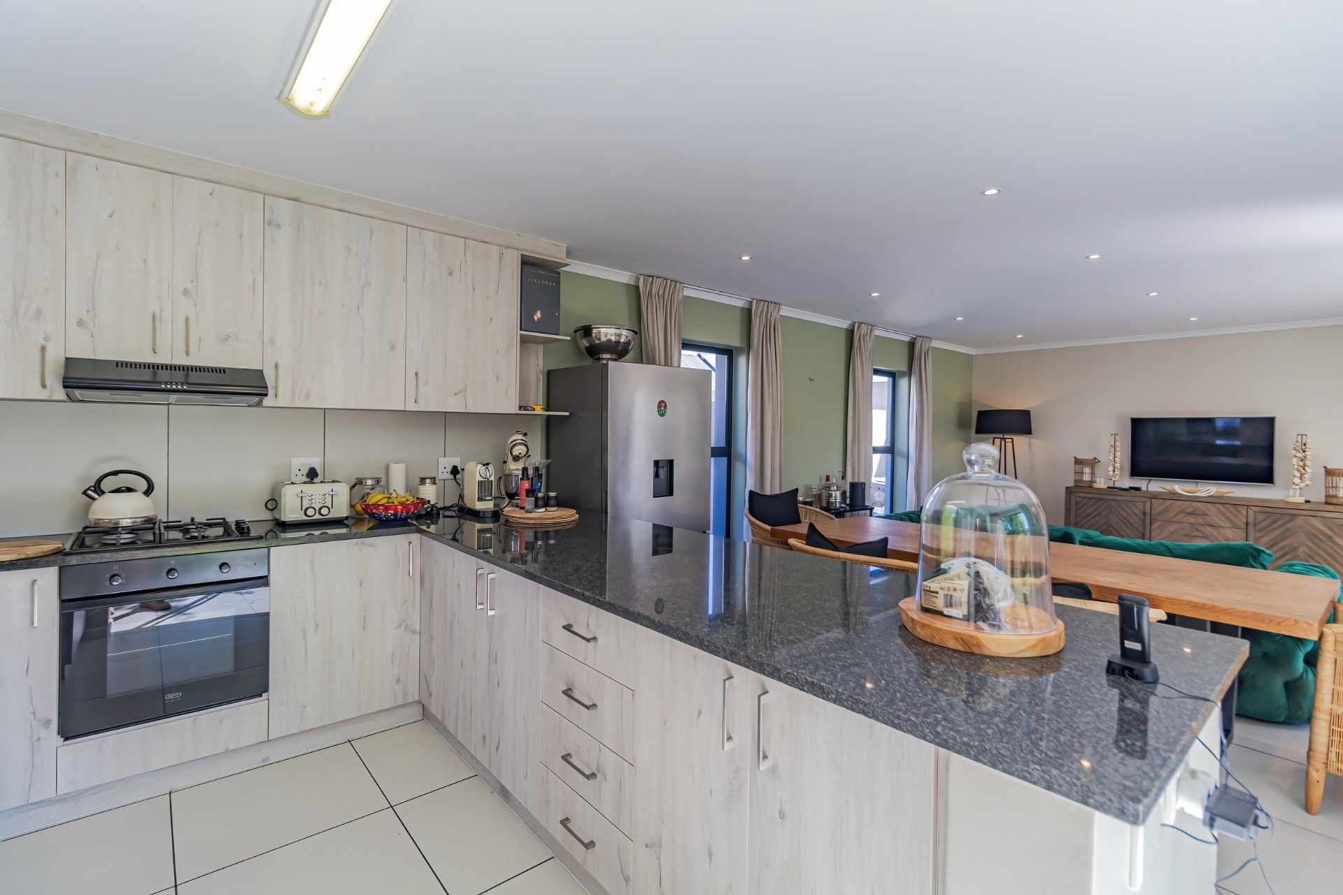 House for sale in Aan de Wijnlanden, Stellenbosch, 248 m²