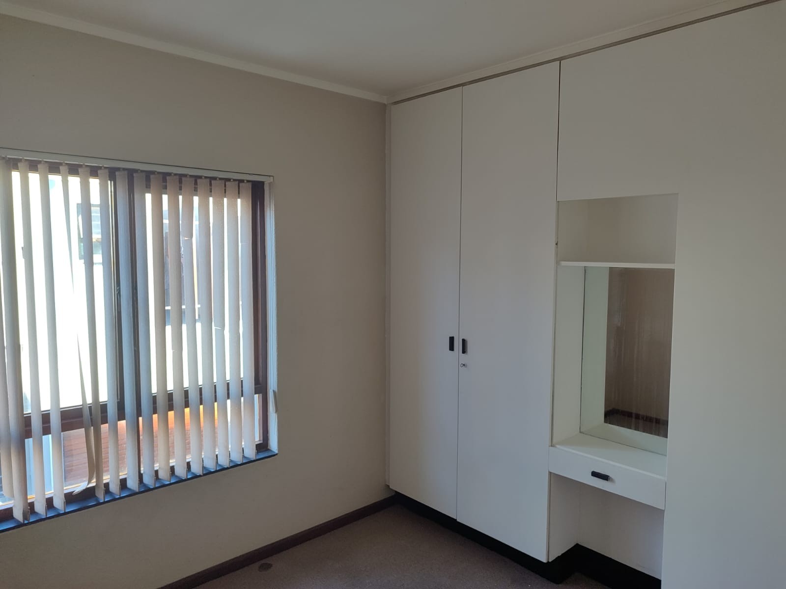 Duplex for rent in Avondale, Parow, 147 m²