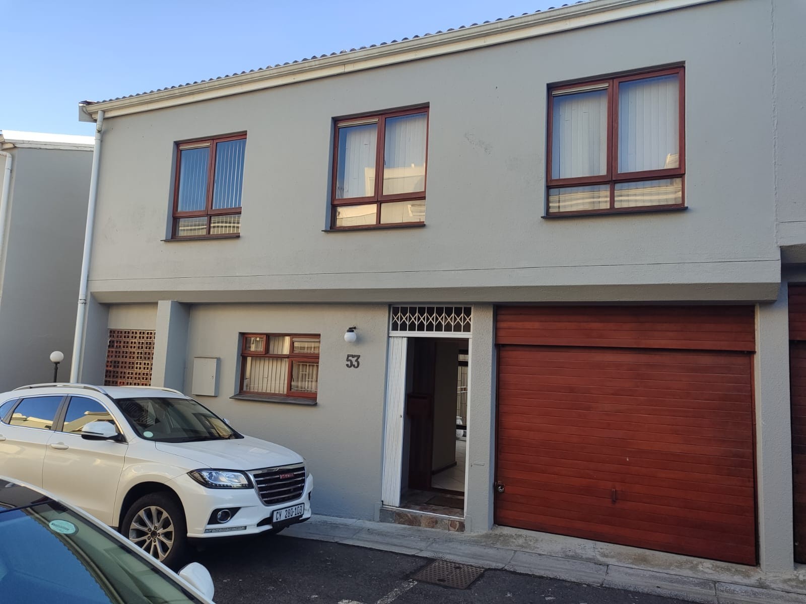 Duplex for rent in Avondale, Parow, 147 m²
