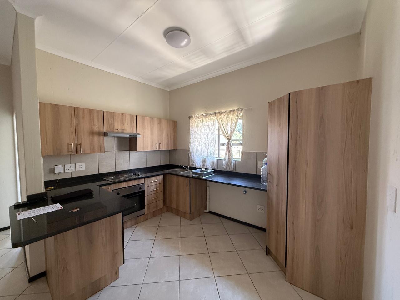 Apartment for rent in Goedeburg, Benoni, 00 0 (0th floor), Waterfall park, 0 Beryl street, Goedeburg, Benoni, Gauteng