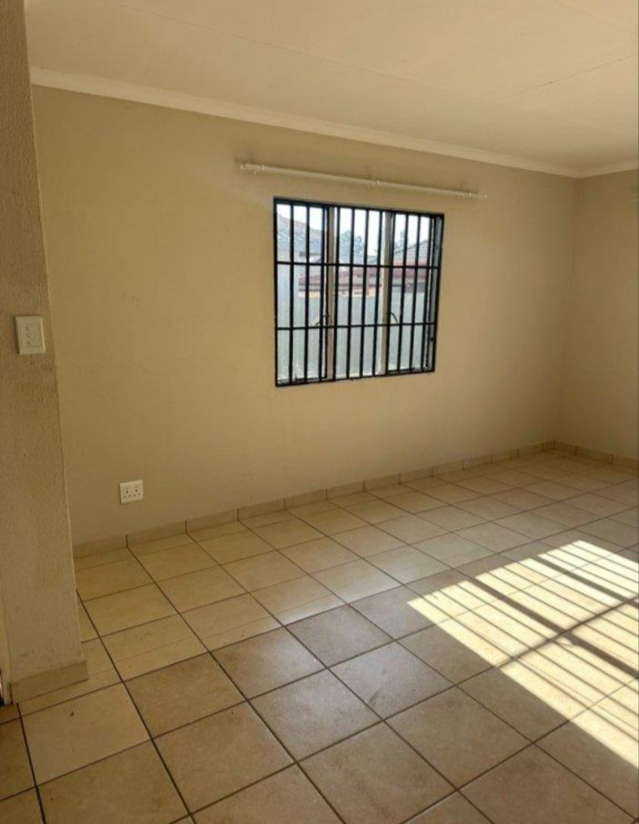 House for sale in Amandasig, Akasia, 70 m²