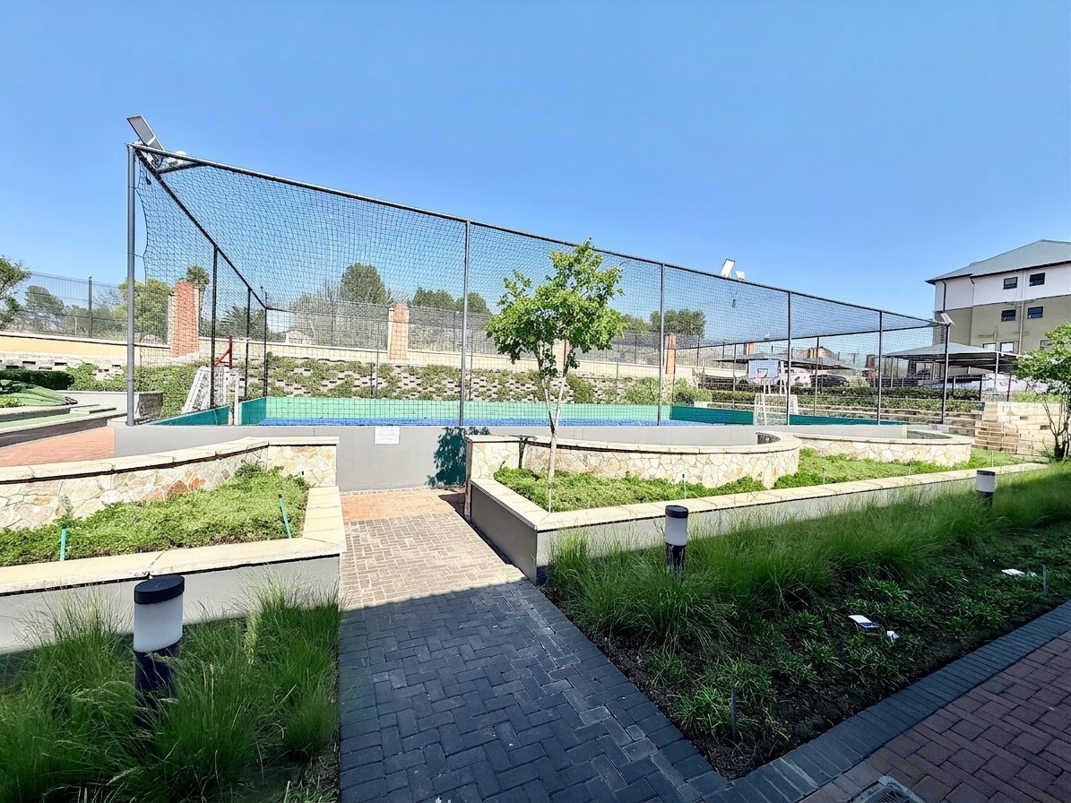 Apartment for sale in Waterfall, Midrand, 981 FCL (3rd floor), Kikuyu Lifestyle Estate, 4 Maxwell Drive, Waterfall, Midrand, Gauteng, 62 m²