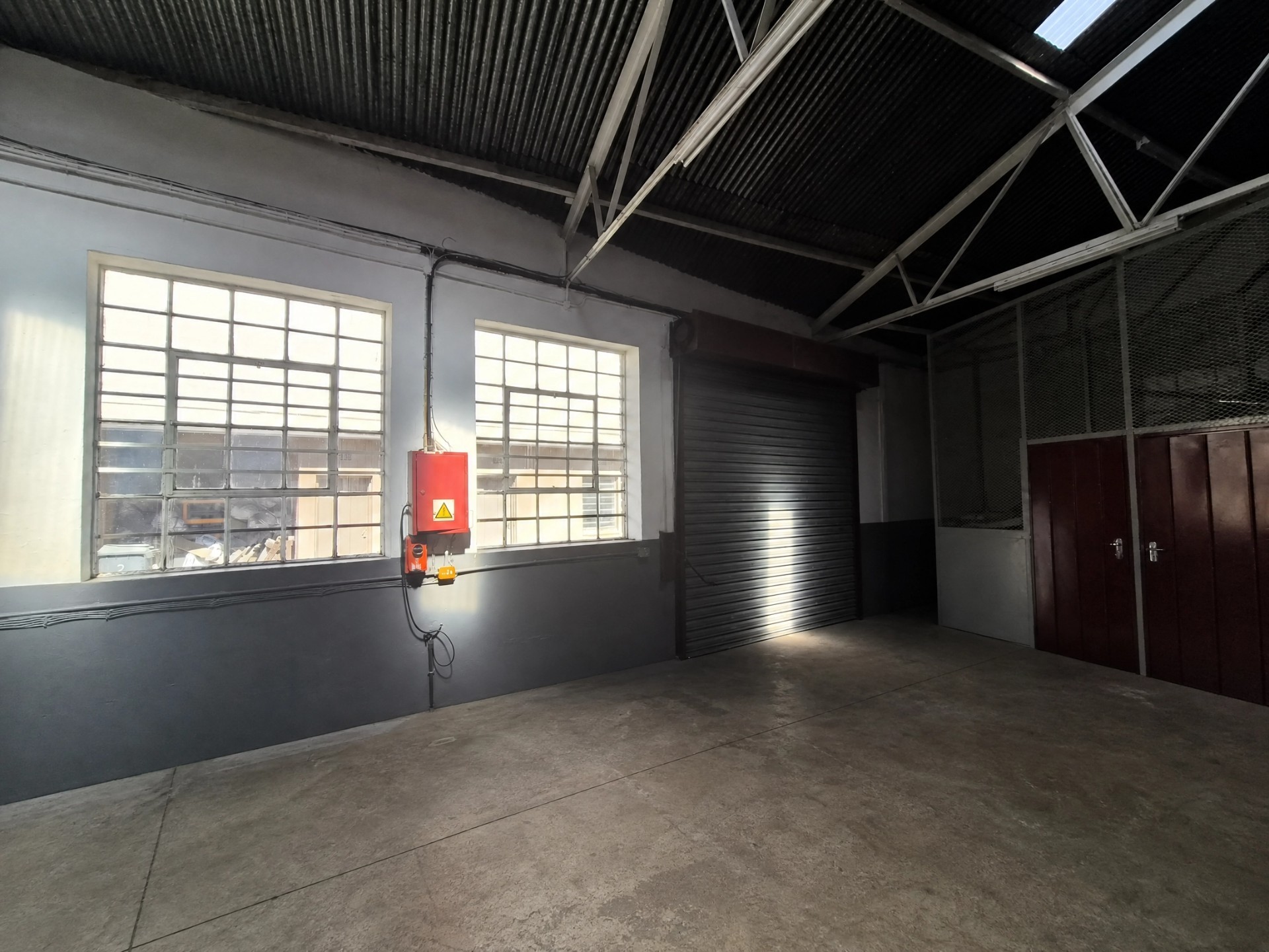 Warehouse for rent in Wychwood, Germiston, 500 m²