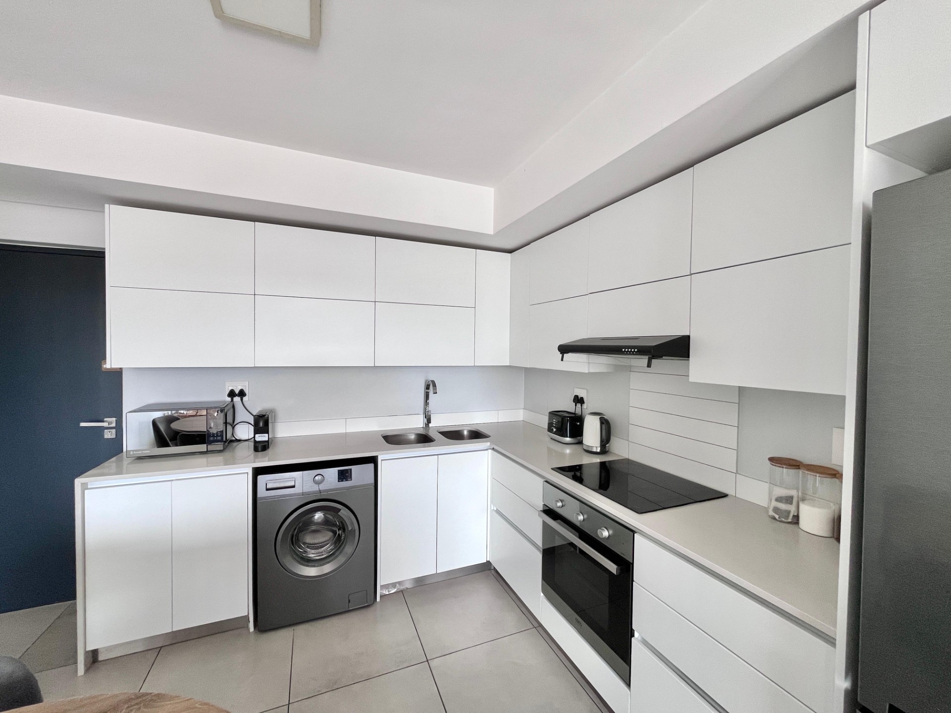 Apartment for rent in Waves Edge, Blouberg