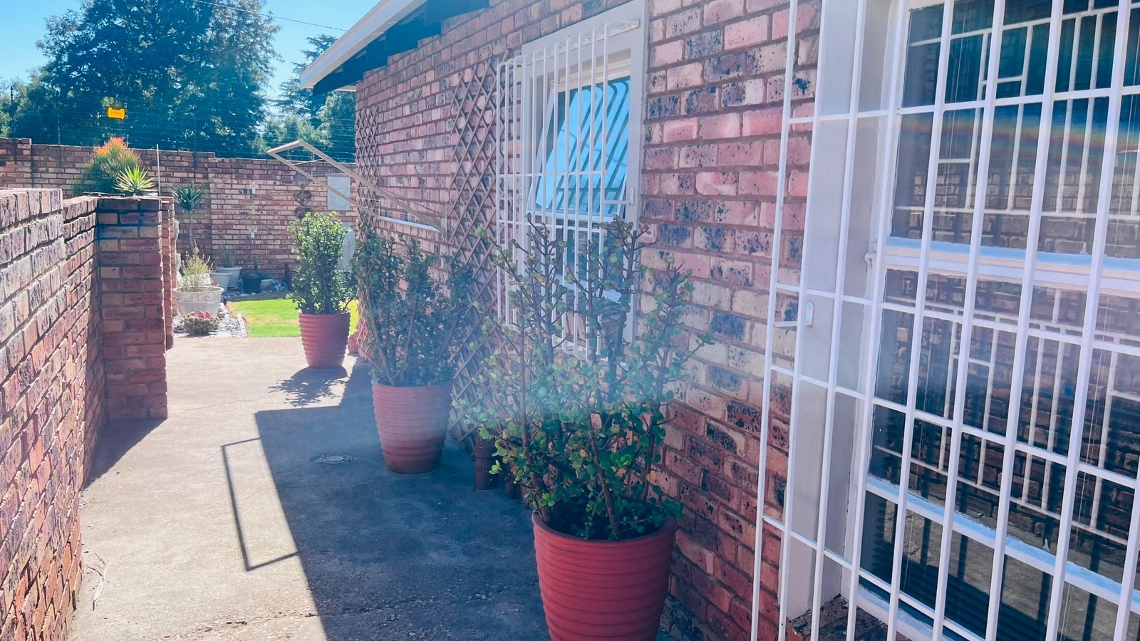 Townhouse for sale in Weltevreden Park, Roodepoort, 43, Village Green, 1181 Tamarisk Street, Weltevreden Park, Roodepoort, Gauteng, 103 m²