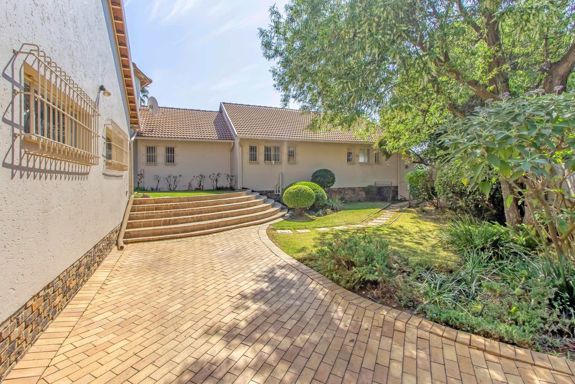 House for sale in Sundowner, Randburg, 735 Taurus Street, Sundowner, Randburg, Gauteng, 472 m²