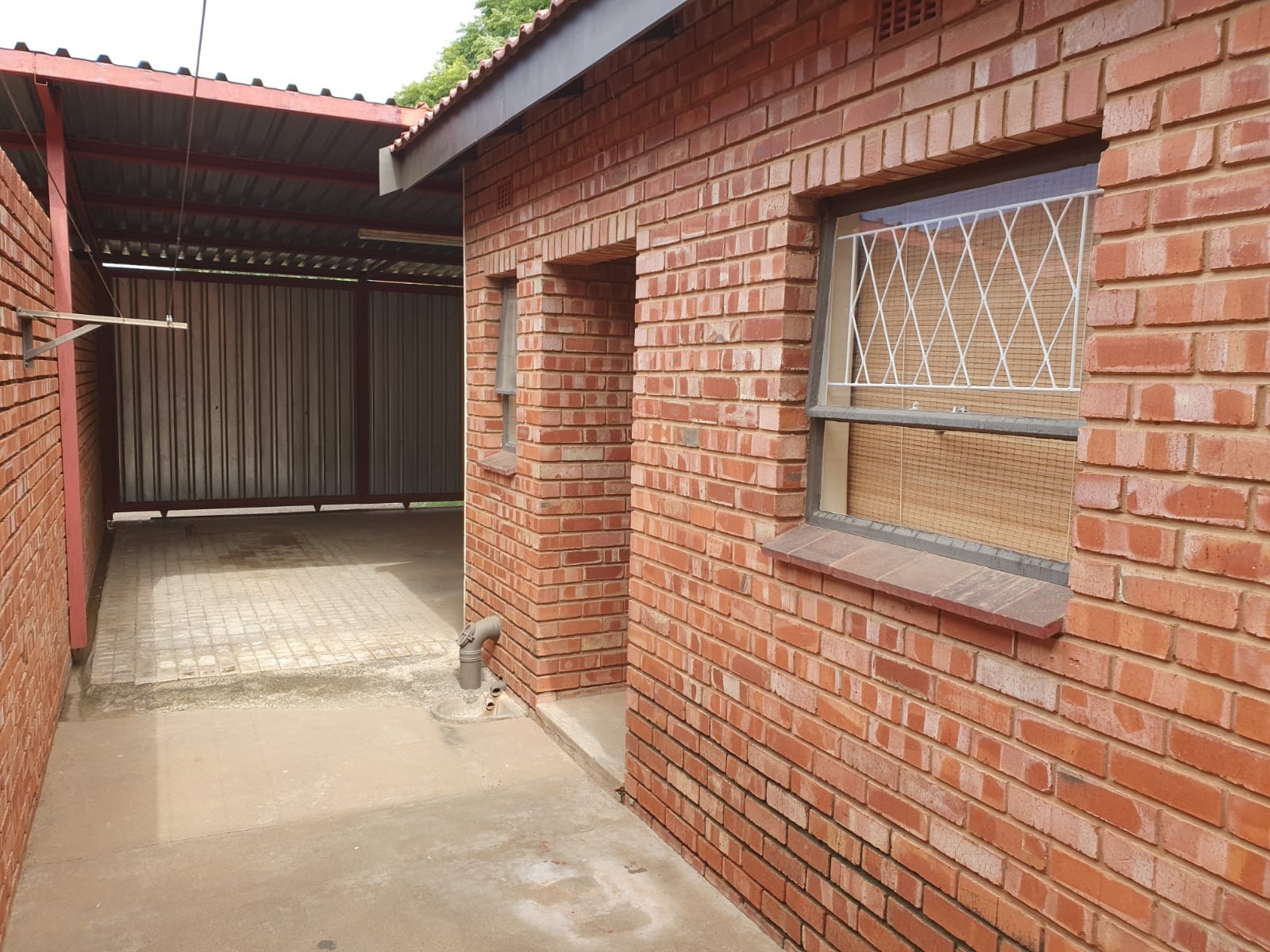 Townhouse for sale in Belgravia, Kimberley, 191 m²