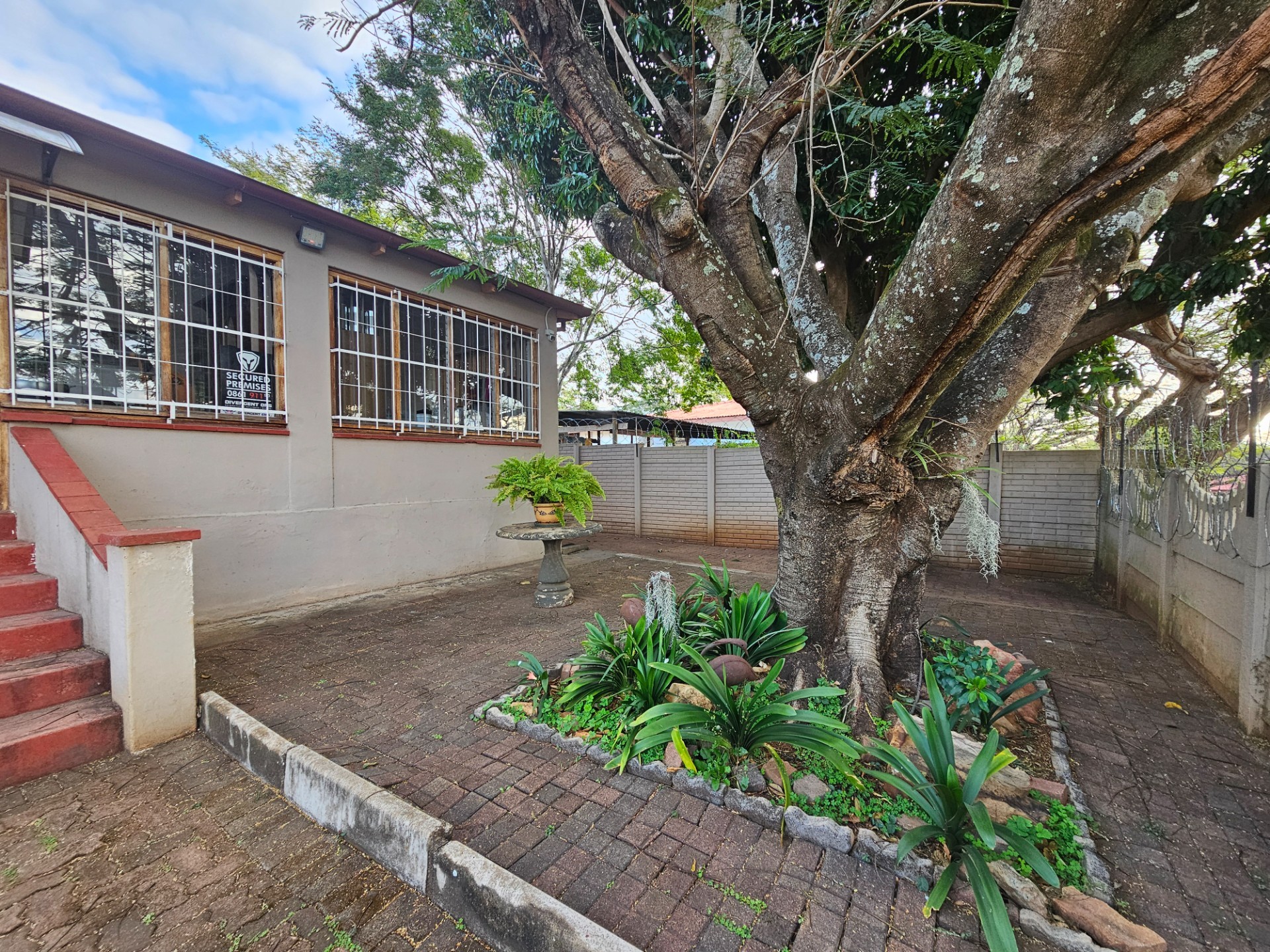 House for sale in Barberton, 991 m²