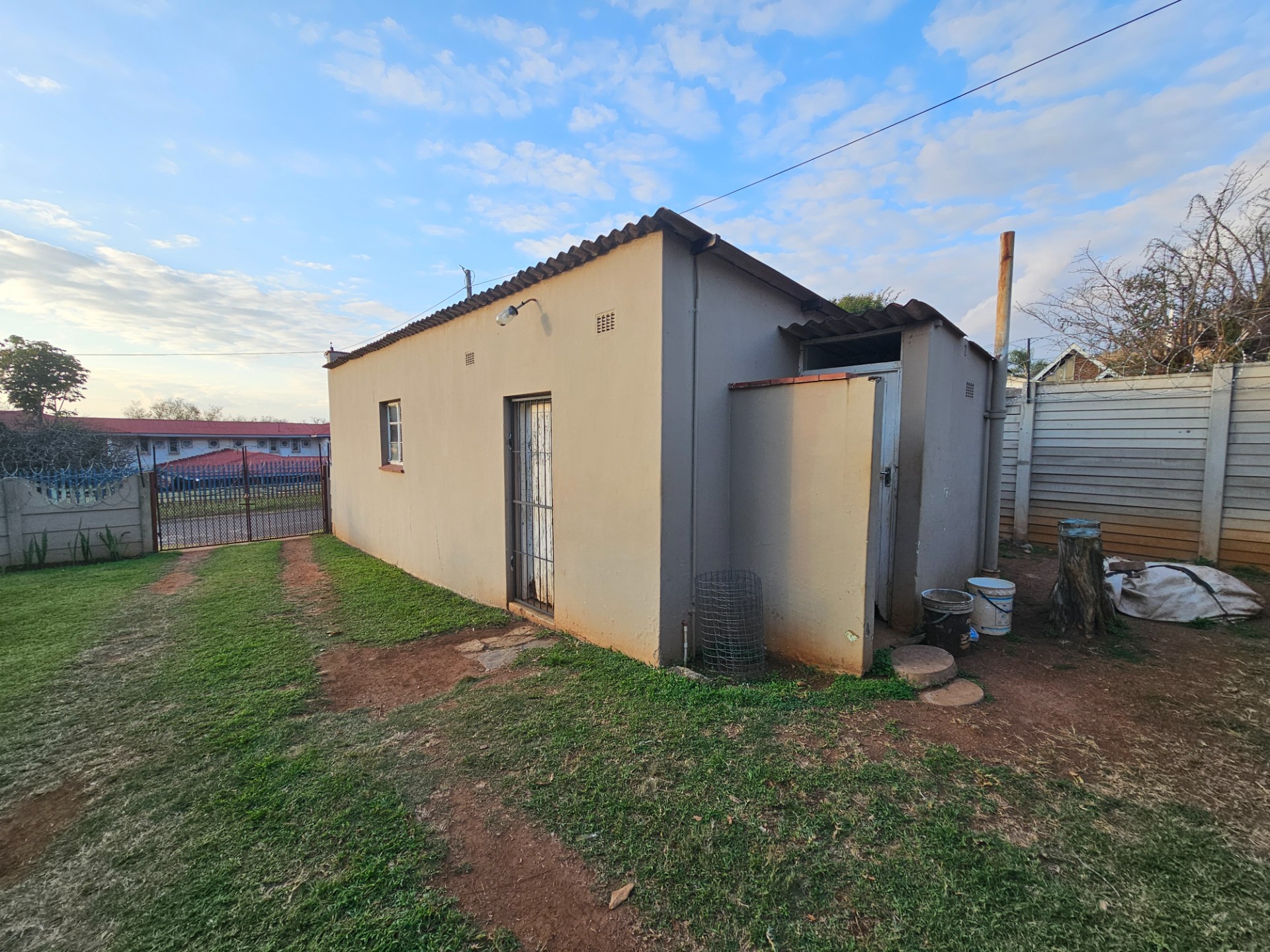 House for sale in Barberton, 991 m²