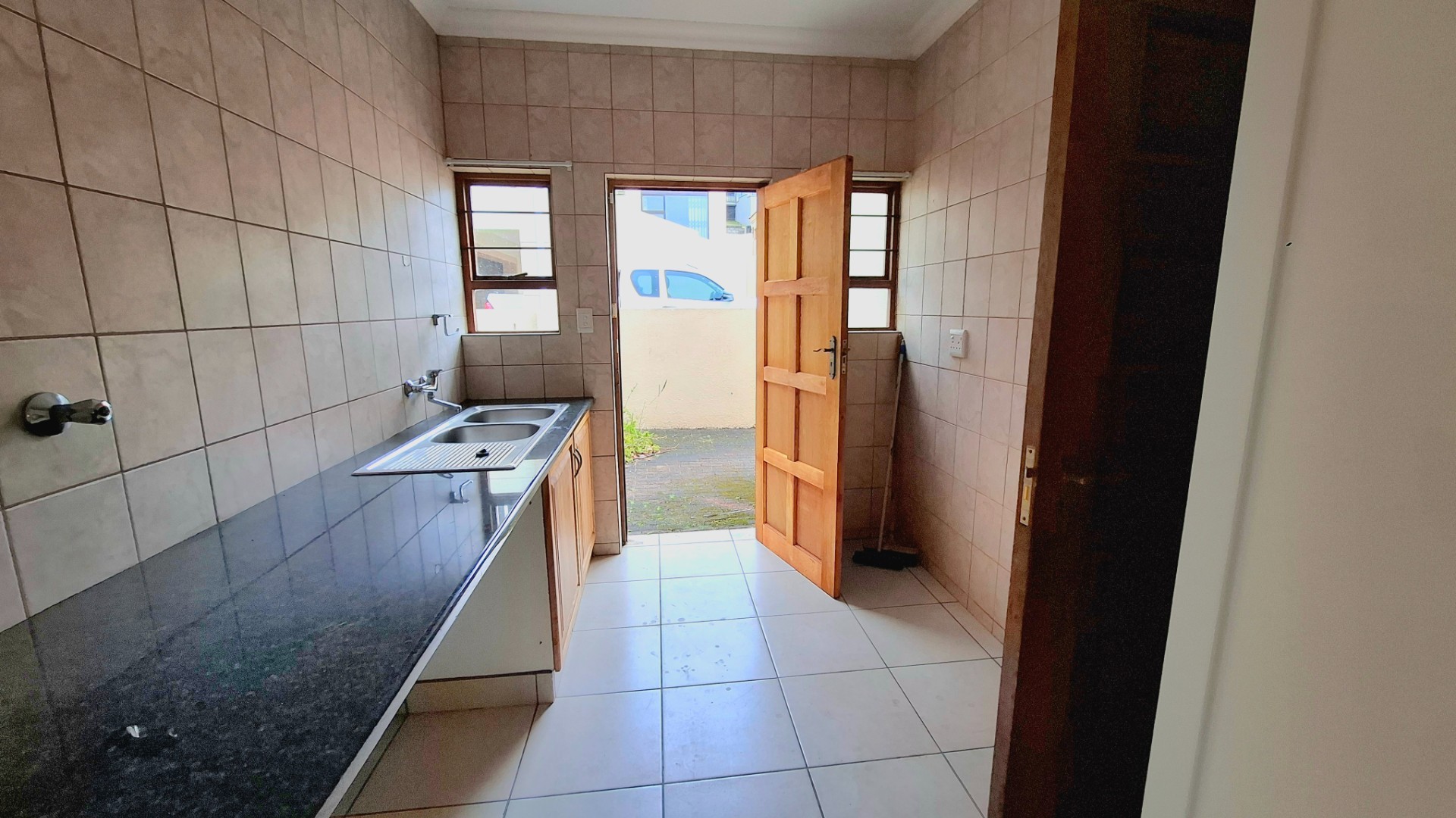 Townhouse for sale in Manaba Beach, Margate, KwaZulu Natal, 188 m²