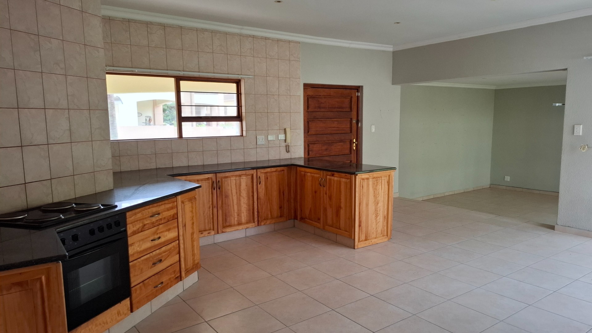 Townhouse for sale in Manaba Beach, Margate, KwaZulu Natal, 188 m²