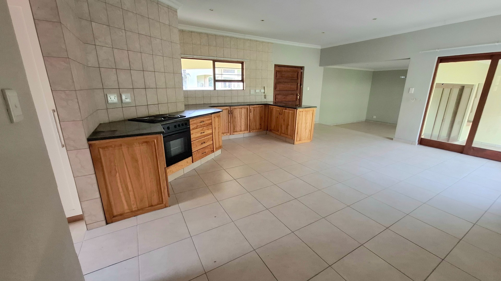 Townhouse for sale in Manaba Beach, Margate, KwaZulu Natal, 188 m²