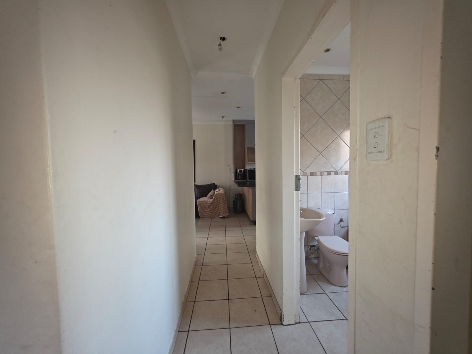Townhouse for sale in Jackaroo Park, Witbank, 559 m²