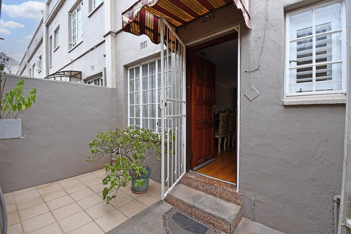 Duplex for sale in Eden Glen, Edenvale, 19, Glenway Park, 42 Baker, Eden Glen, Edenvale, Gauteng, 134 m²