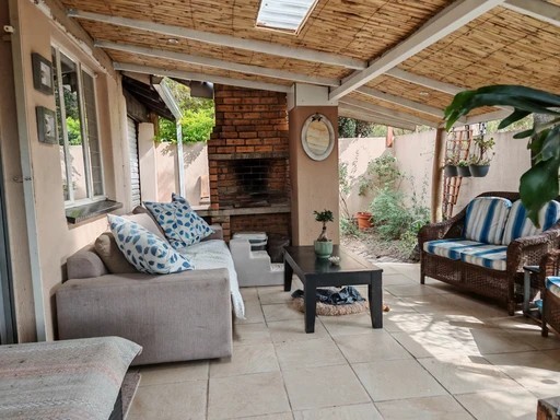 Townhouse for rent in Northwold, Randburg, 72 m²