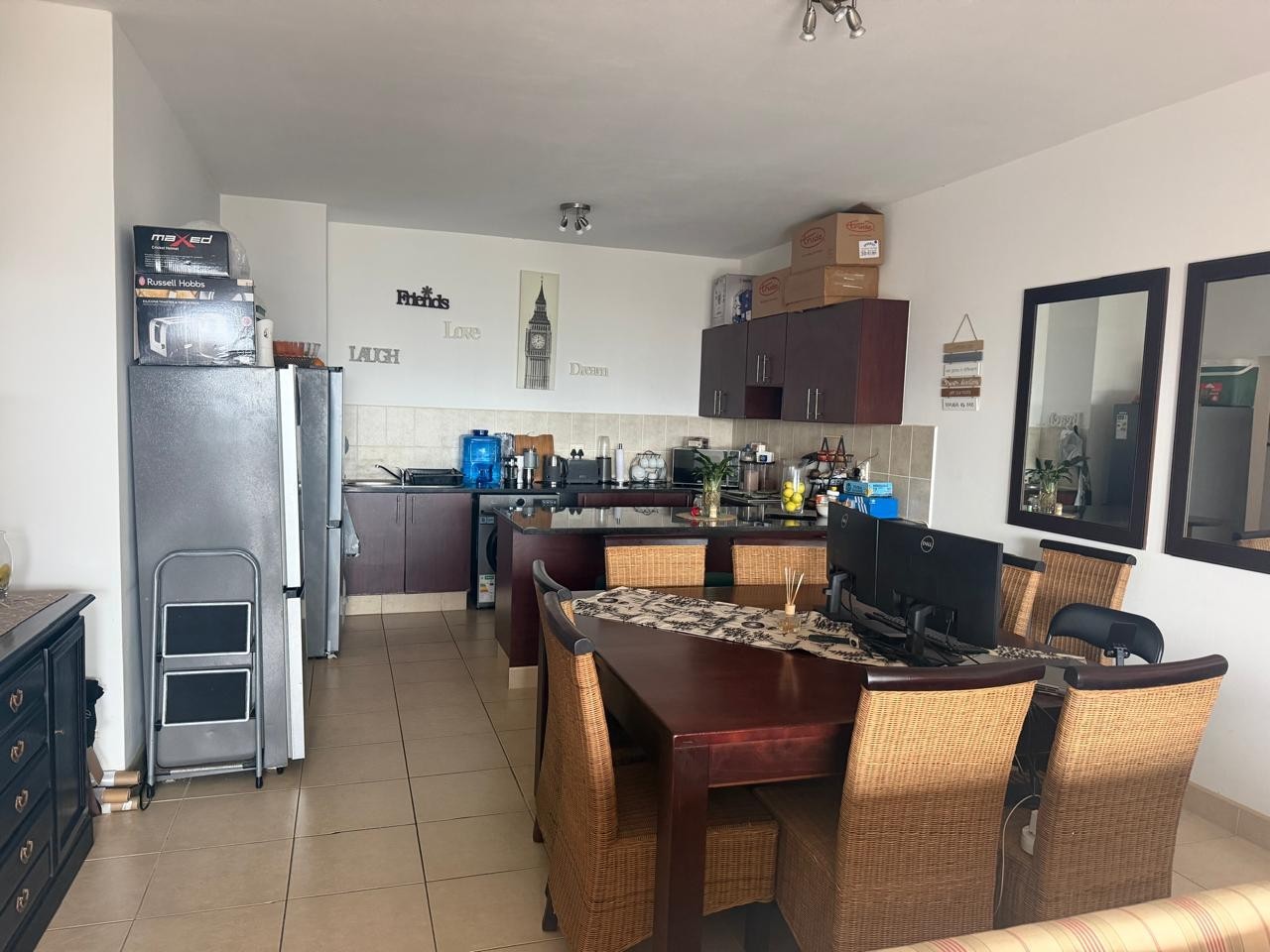 Apartment for rent in La Mercy, KwaZulu Natal