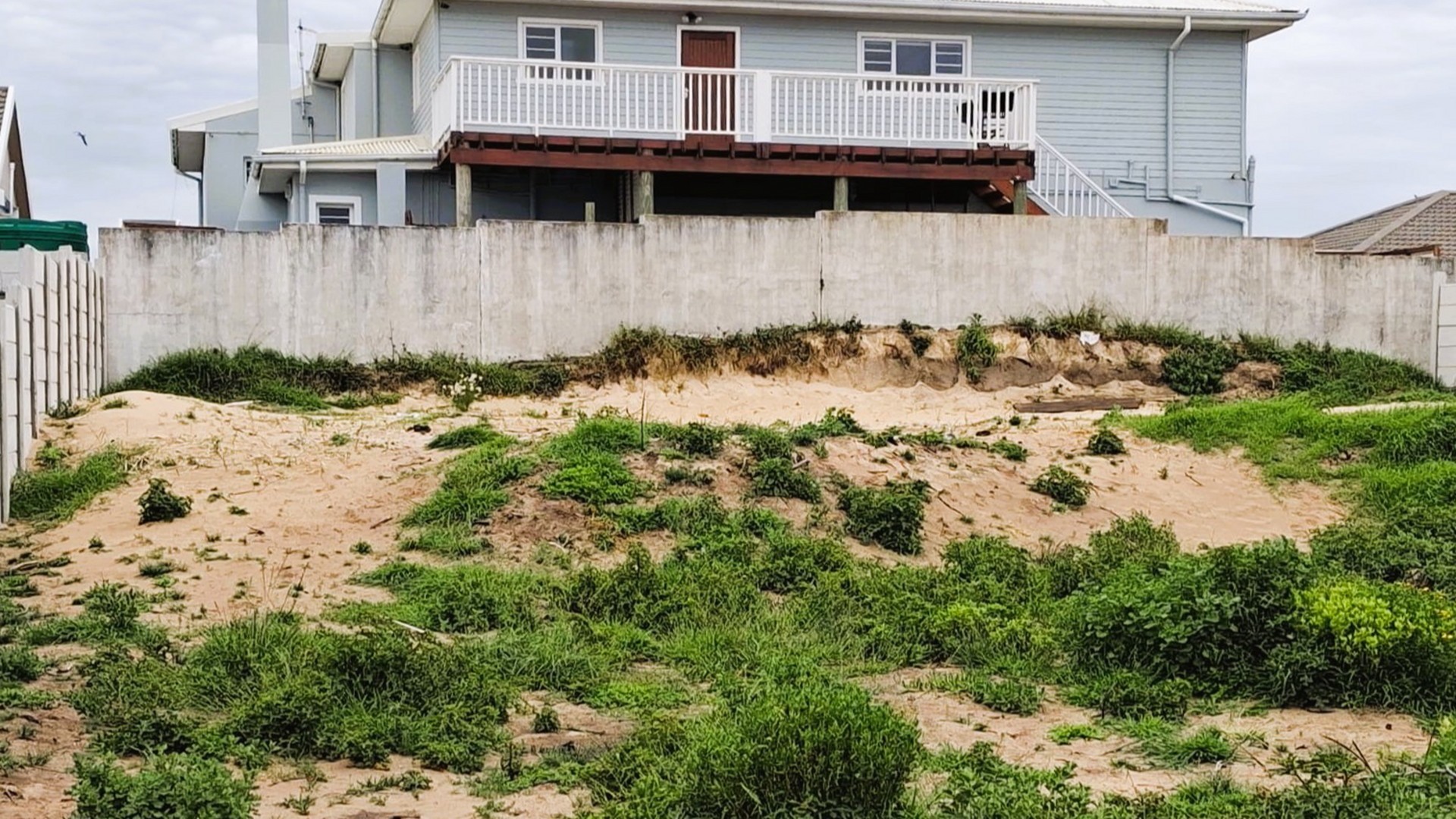 Vacant Land for sale in Paradise Beach, Jeffreys Bay, 700 m²