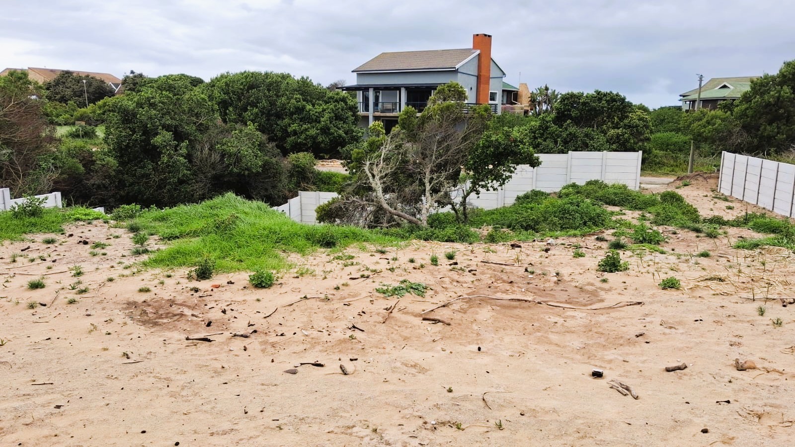 Vacant Land for sale in Paradise Beach, Jeffreys Bay, 700 m²