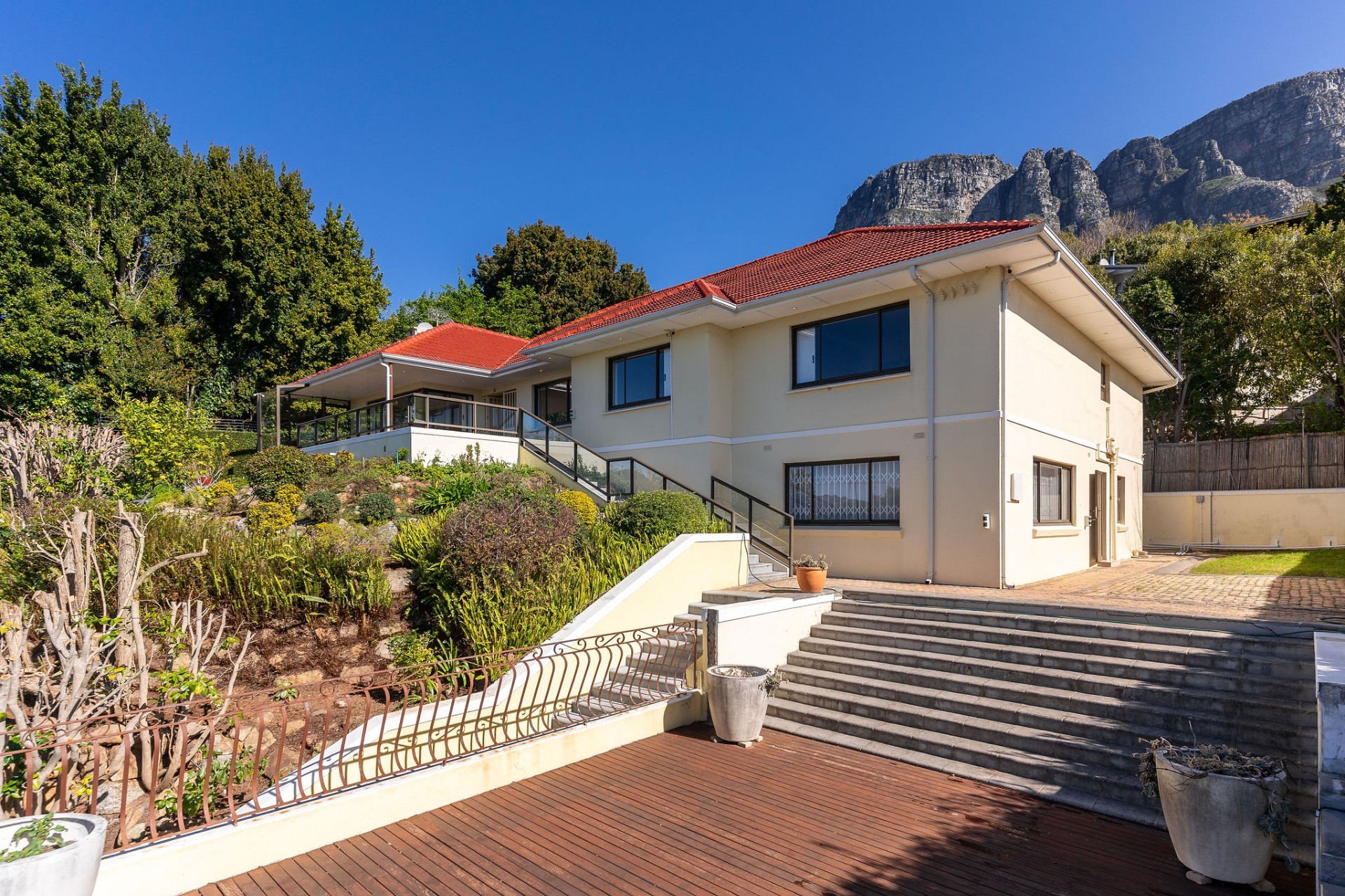 House for rent in Newlands, Cape Town, 991 m²