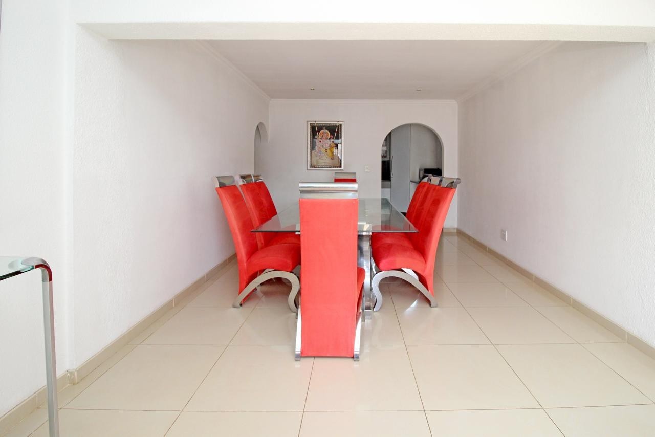 House for sale in Bakerton, Springs, 280 m²