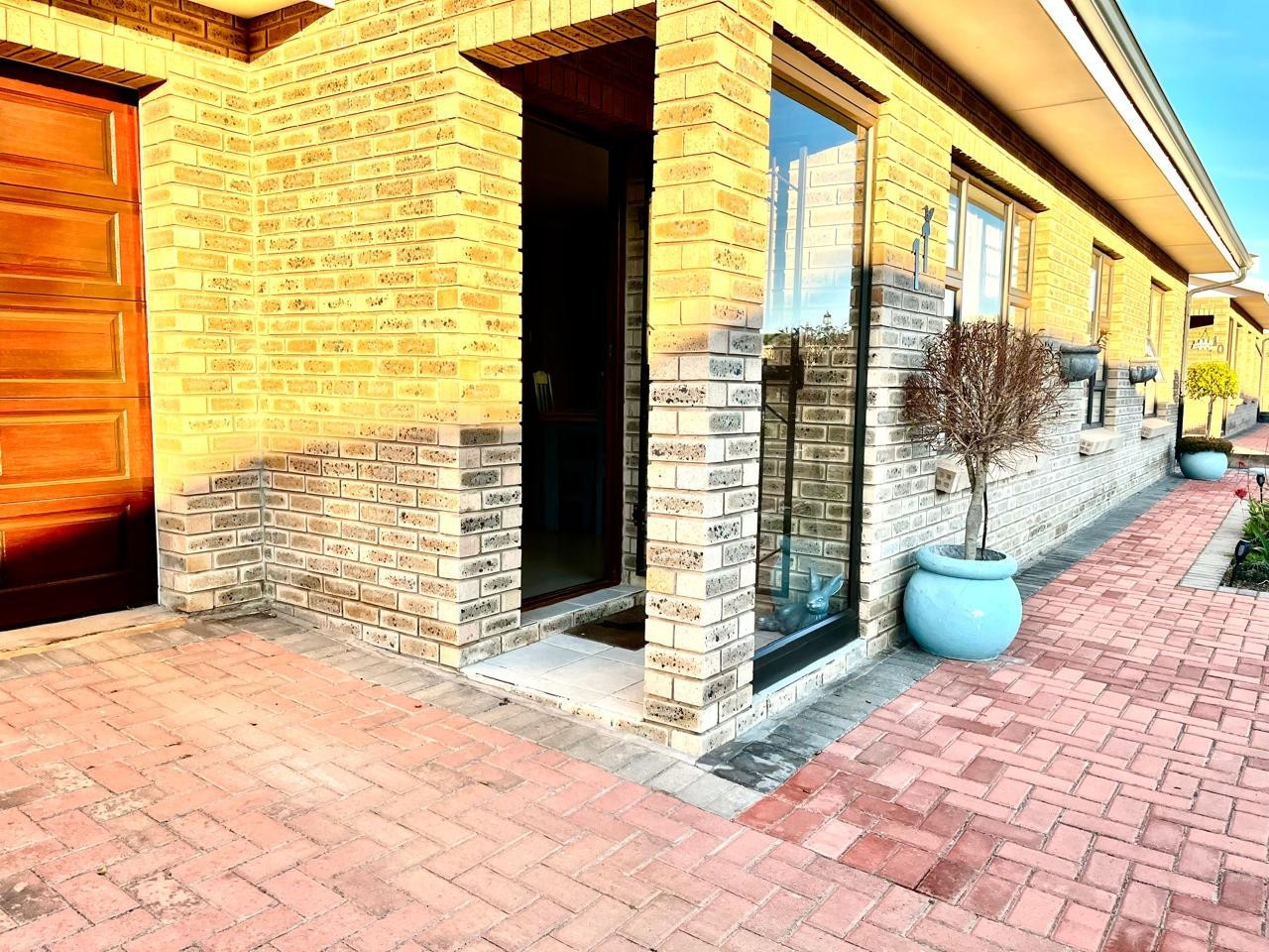 House for sale in Jeffreys Bay Central, Jeffreys Bay, 140 m²