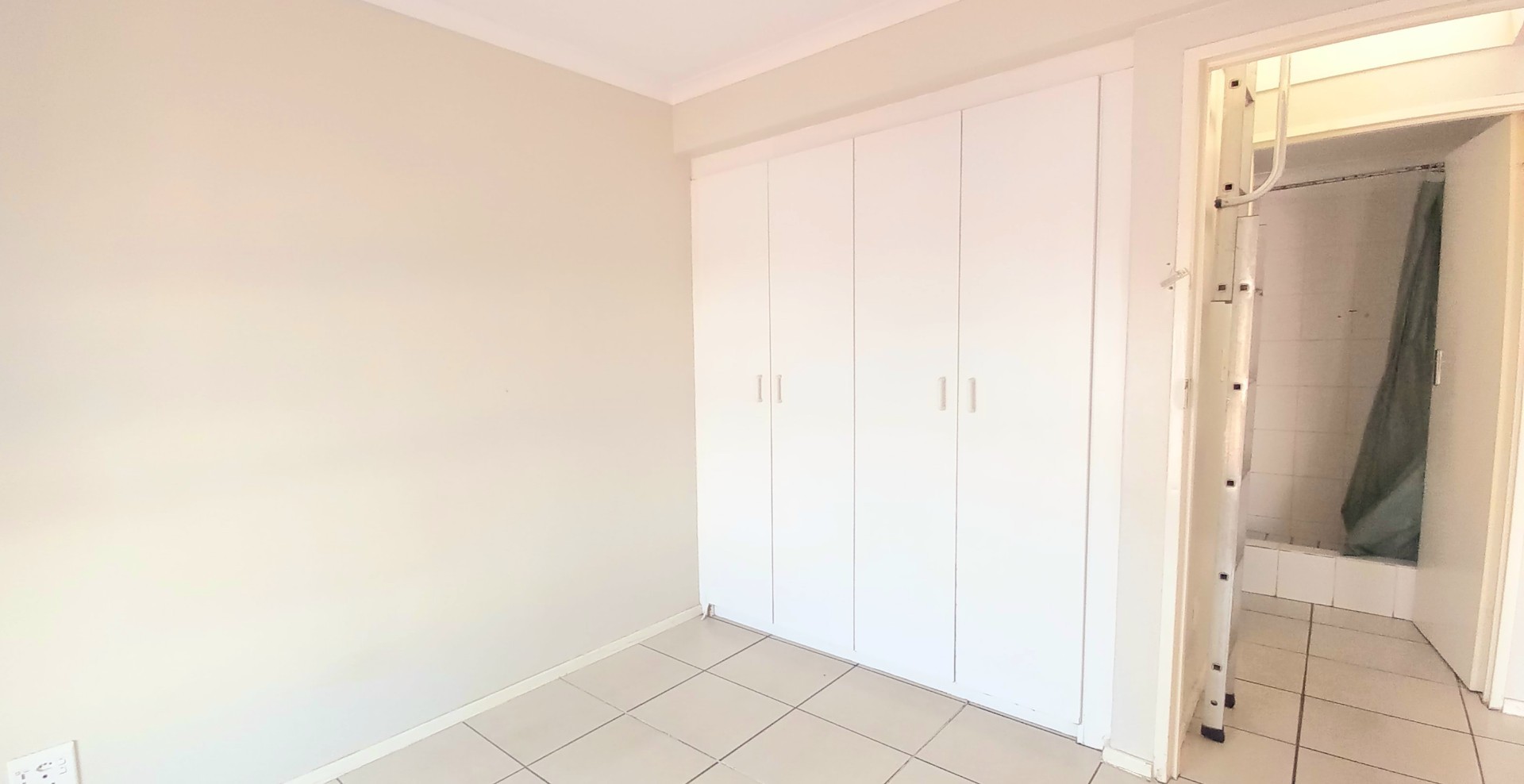 House for sale in Thornton, Cape Town, 117 m²
