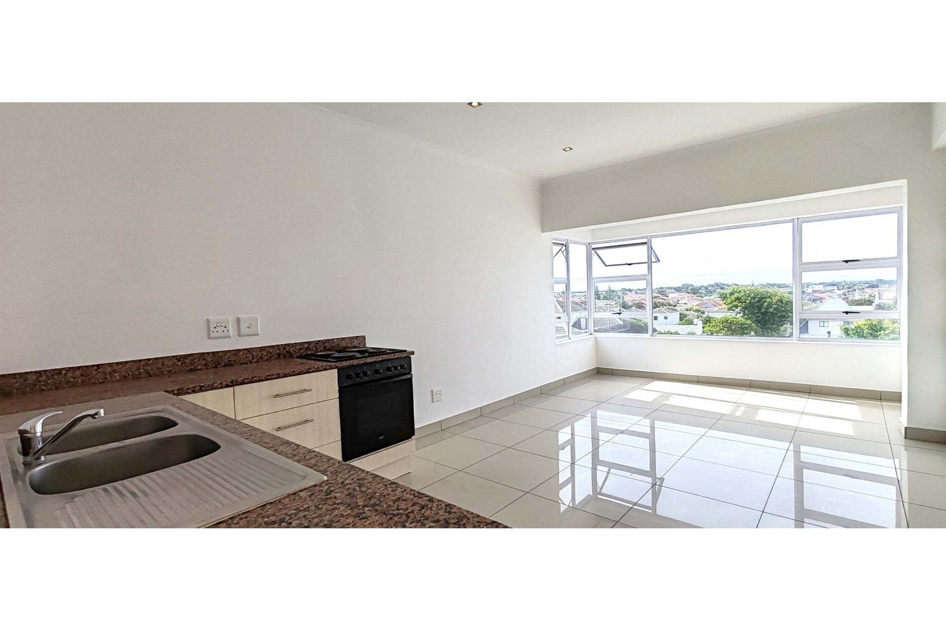 Apartment for sale in Heathfield, Cape Town, 9, Bergvliet Vistas, 59 Main Service Road, Heathfield, Cape Town, Western Cape, 46 m²