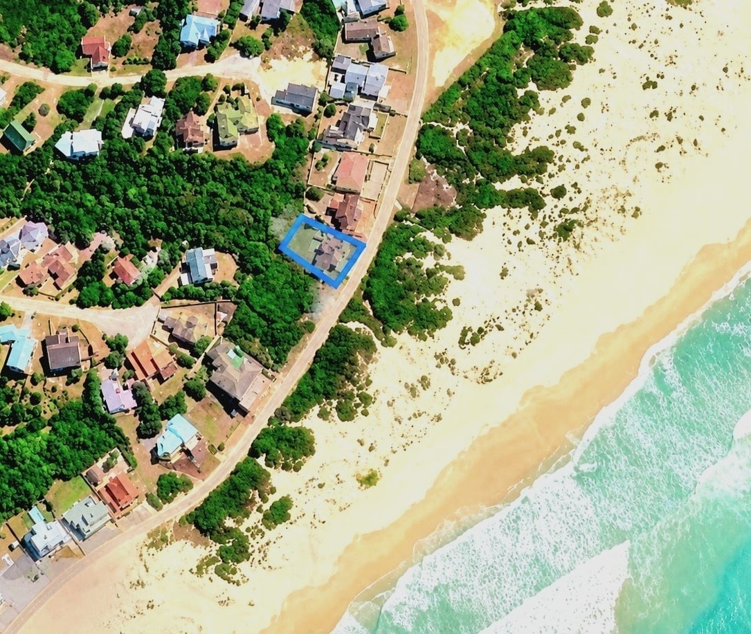 House for sale in Paradise Beach, Jeffreys Bay, 297 m²
