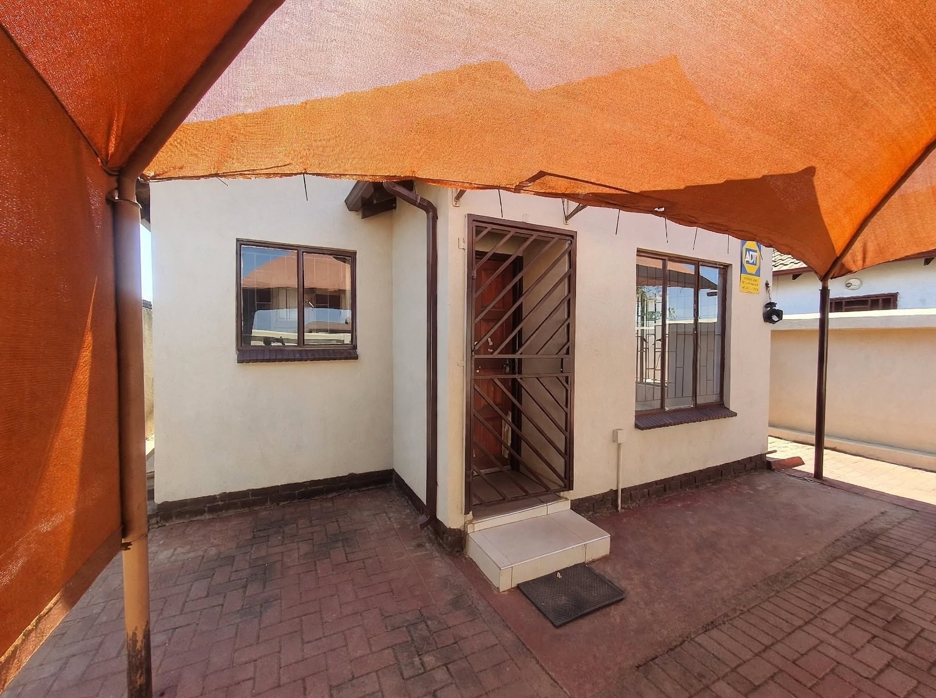 House for rent in Soshanguve VV, Soshanguve, 222 m²