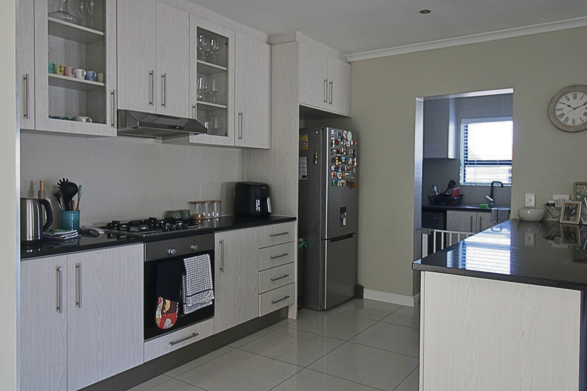 Townhouse for rent in Parklands North, Blouberg, 209 m²