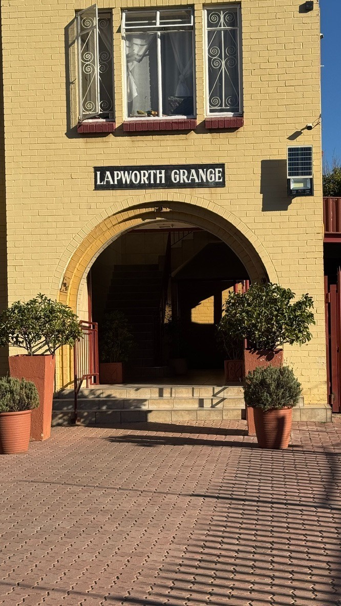 Apartment for sale in Parkhill Gardens, Germiston, 1 4 Gill St, Parkhill Gardens, Germiston, 1401 (2nd floor), Lapworth Grange, 4 Gill Street, Parkhill Gardens, Germiston, Gauteng