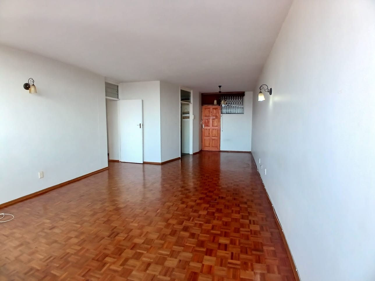 Apartment for sale in Musgrave, Durban, KwaZulu Natal, 78 m²