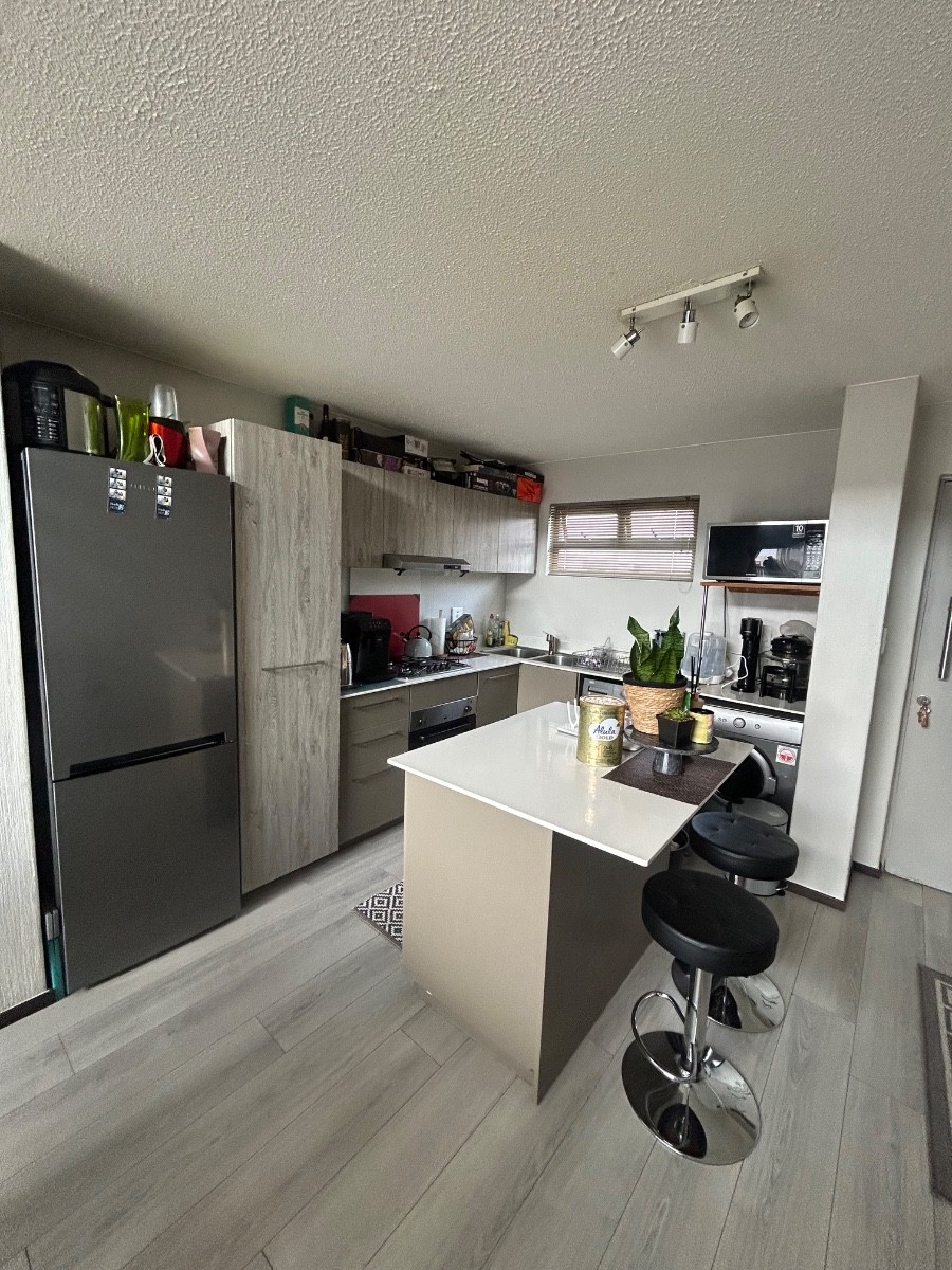 Apartment for sale in Broadacres, Sandton, 81 m²