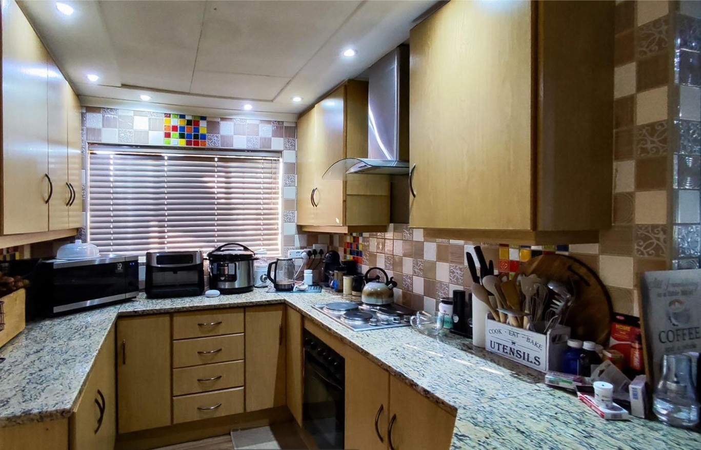 Townhouse for sale in Kempton Park Ext 4, Kempton Park
