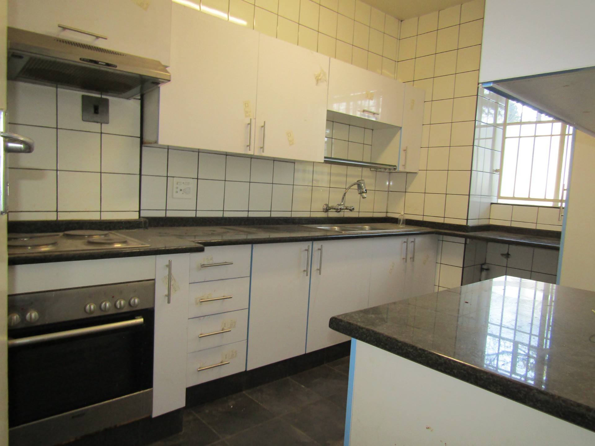 Apartment for sale in Parktown, Johannesburg, 26, Princess Towers, 5 Princess Place, Parktown, Johannesburg, Gauteng, 112 m²