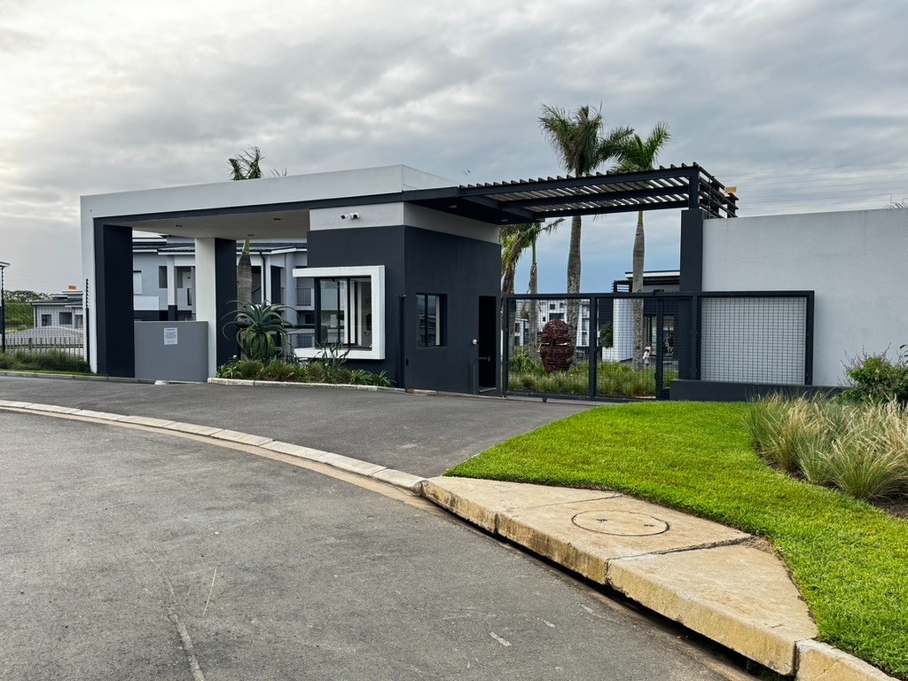 Apartment for sale in Ballito Central, Ballito, KwaZulu Natal, 65 m²