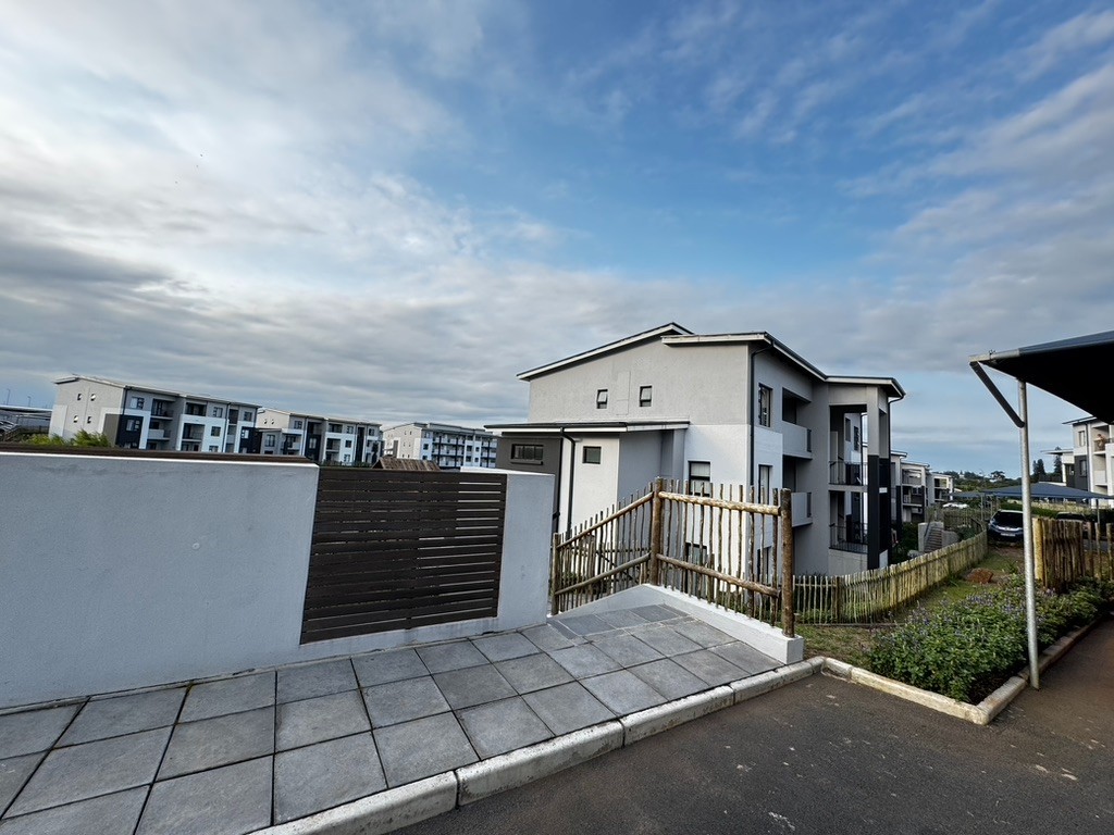 Apartment for sale in Ballito Central, Ballito, KwaZulu Natal, 65 m²