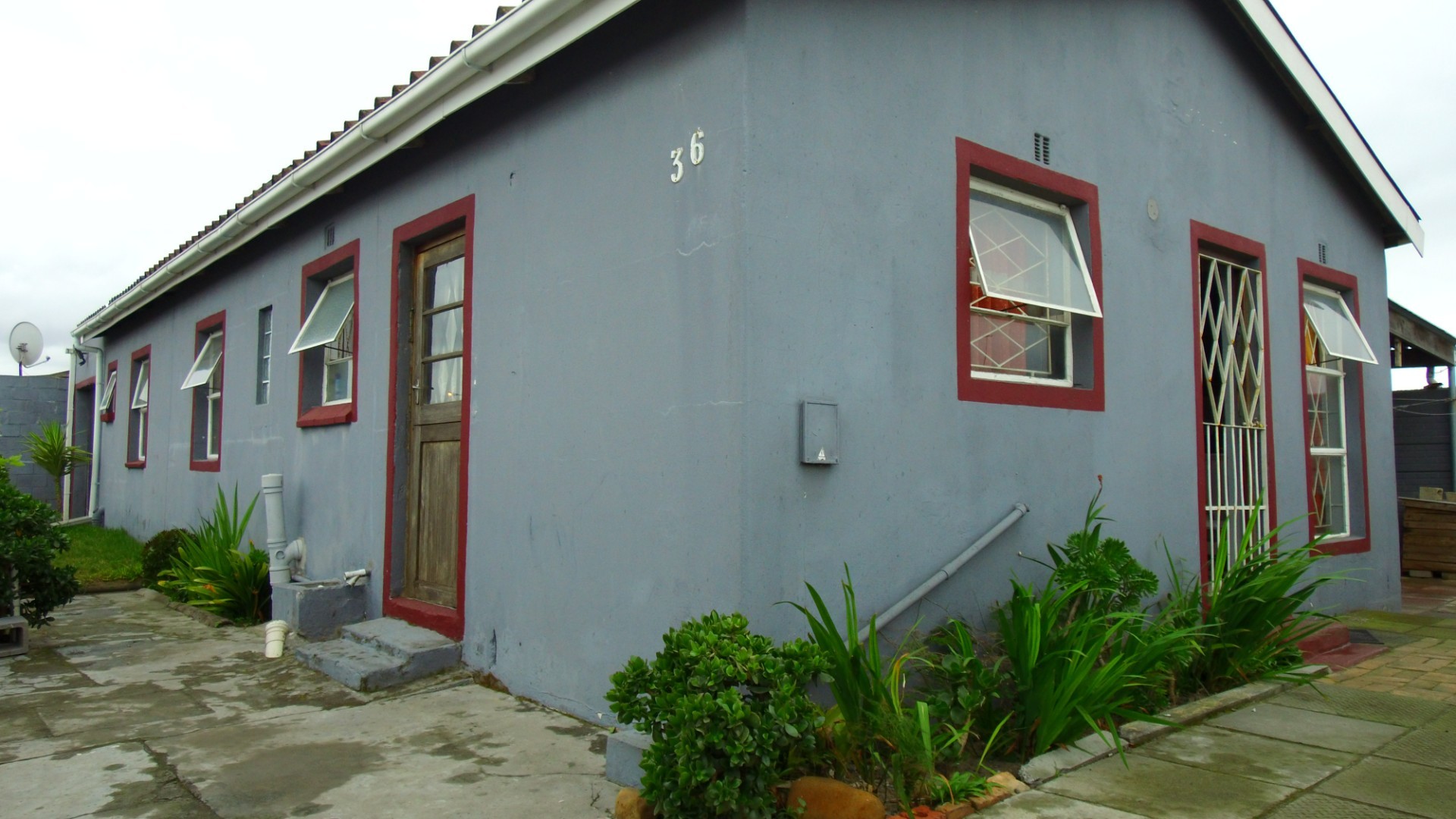 House for sale in Belhar, Cape Town
