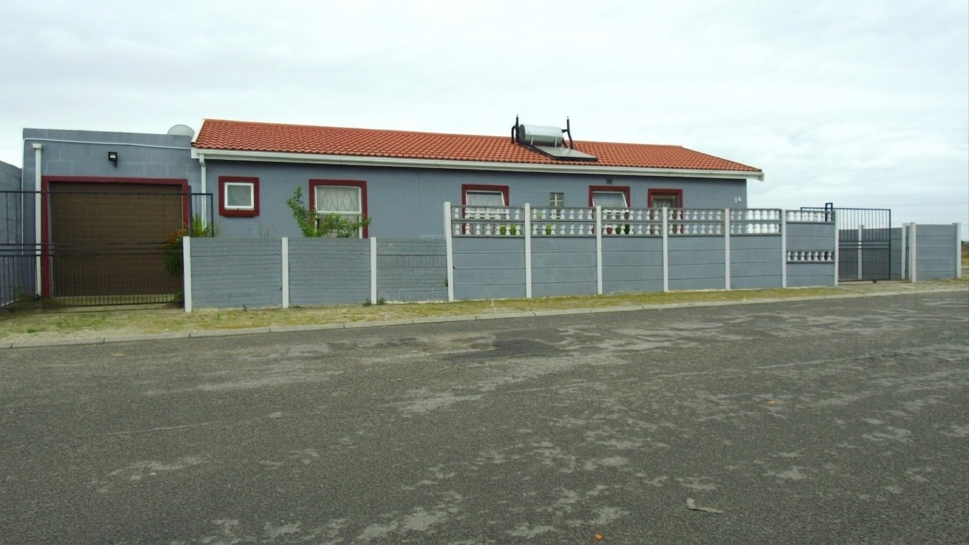 House for sale in Belhar, Cape Town