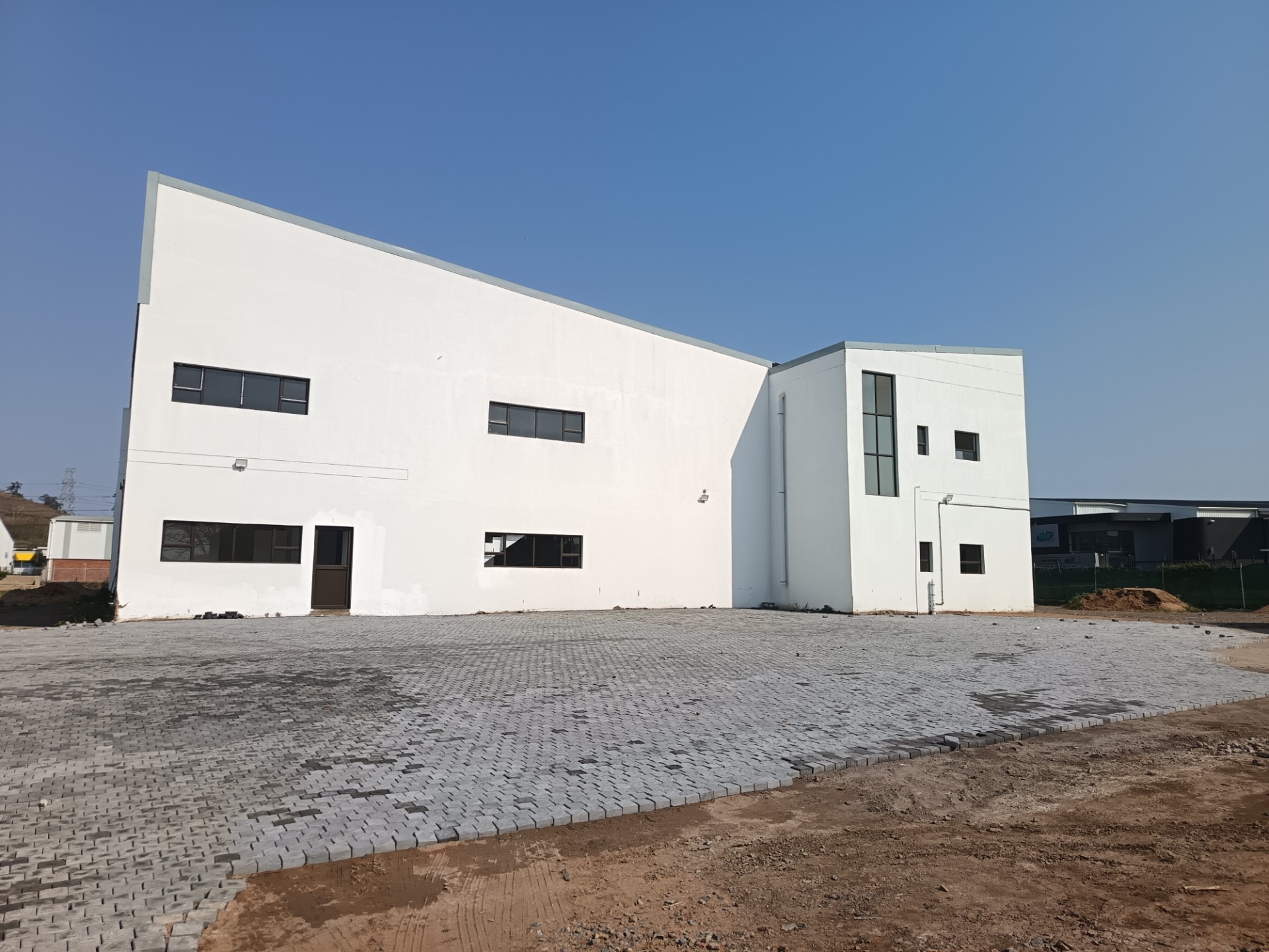 Warehouse for rent in Cornubia, KwaZulu Natal, 772 m²