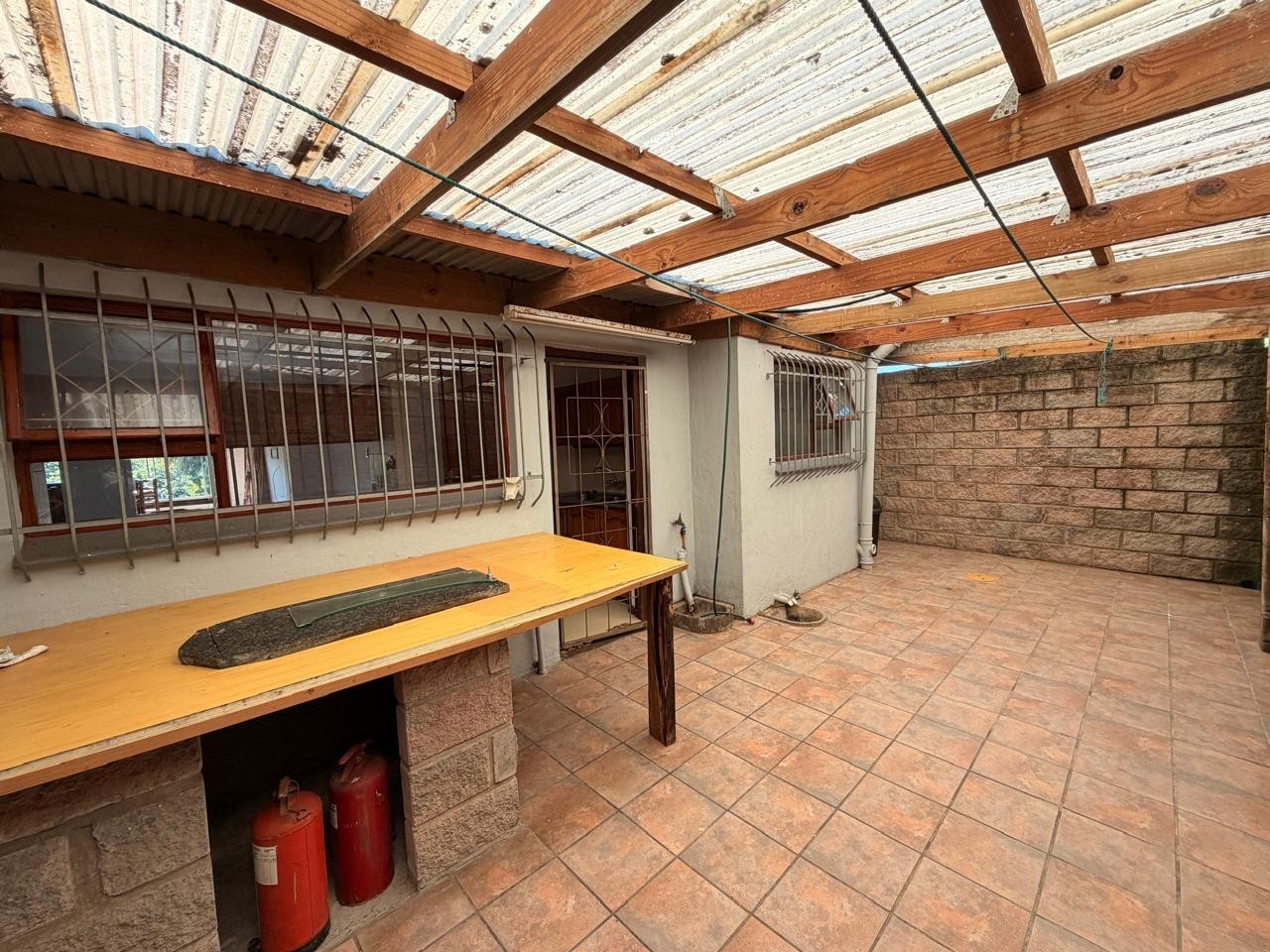 House for rent in Dorchester Heights, East London