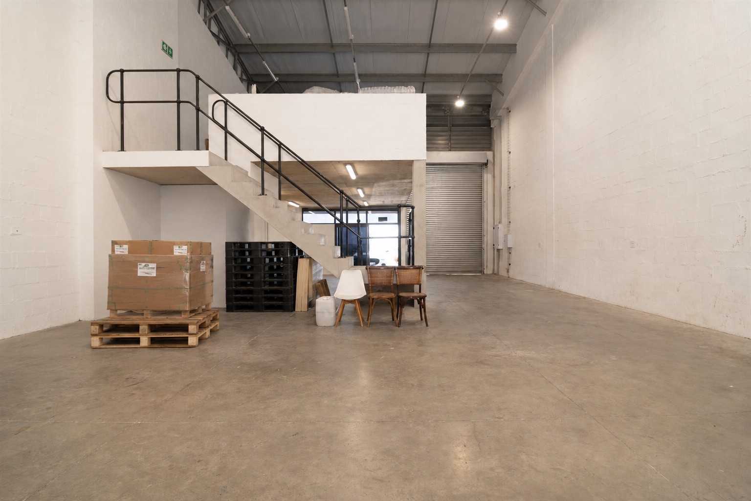 Commercial Property for sale in Ballito Commercial District, Ballito, KwaZulu Natal, 211 m²
