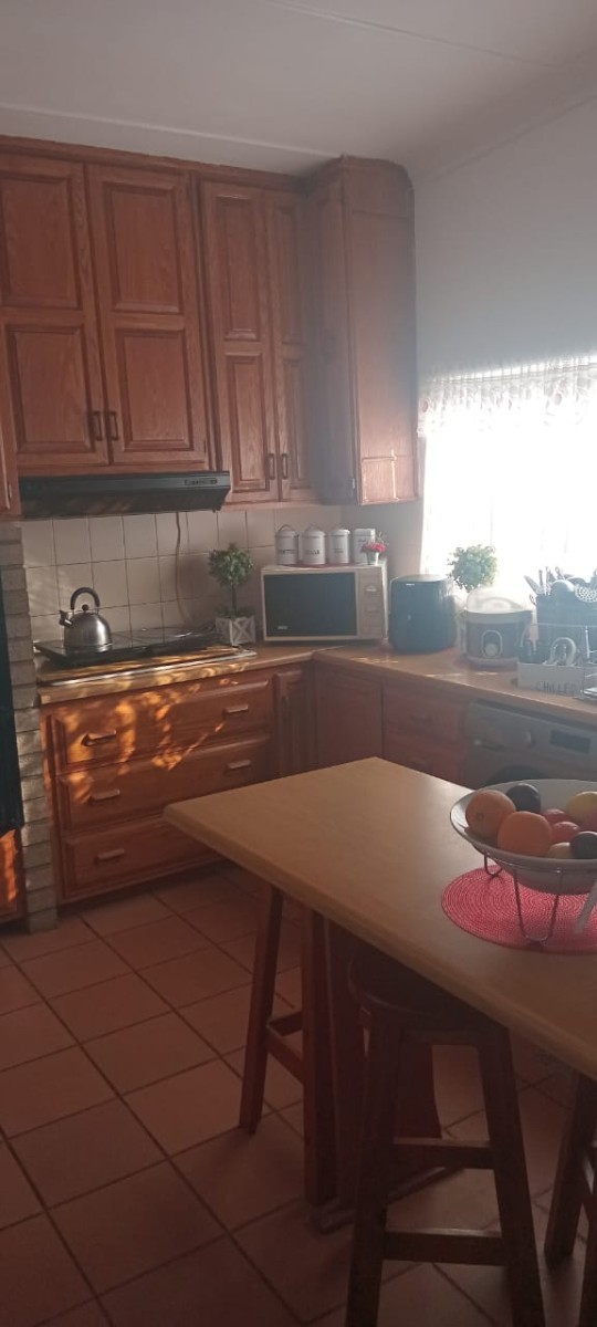 House for sale in Bethal, 1012 m²