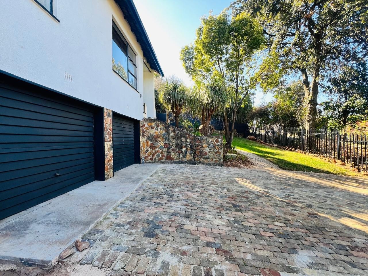 House for sale in Kibler Park, Johannesburg, 1190 m²